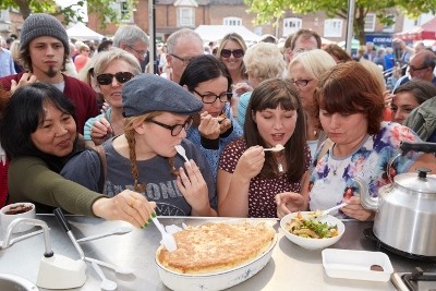 Tasting frenzy at last year's Thame Food Festival - Copyright Simon Earle