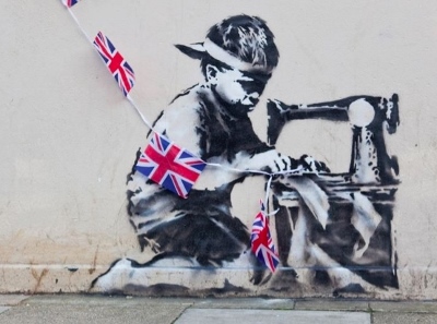 banksy-bunting (2) (400x297)