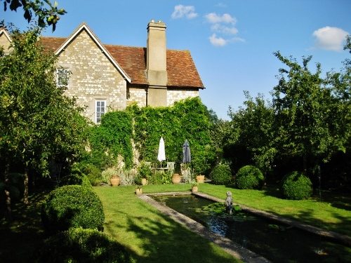 Hill House gardens, Shabbington